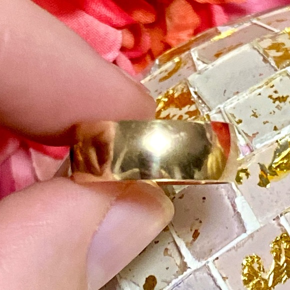 SOLID 14k YELLOW GOLD WIDE WEDDING BAND RING - Unisex Bridal Thumb Stacking Ring - Picture 2 of 15